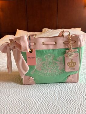 NWT VIRAL Juicy Couture Classic Scottie Dog Retro Green and Pink Daydreamer Tote